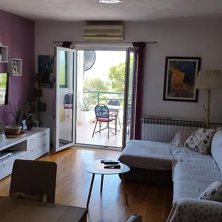 Ivo Apartman